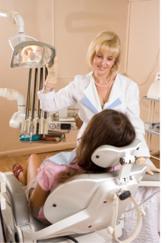 Hier werden Sie freundlich "behandelt". Ihre Zahnarztpraxis freut sich auf Ihren Besuch.